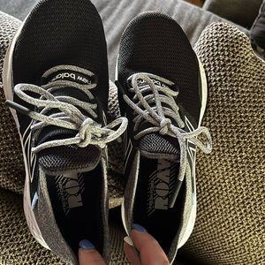 New worn twice very comfy